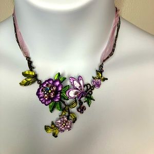 Romantic Floral Necklace